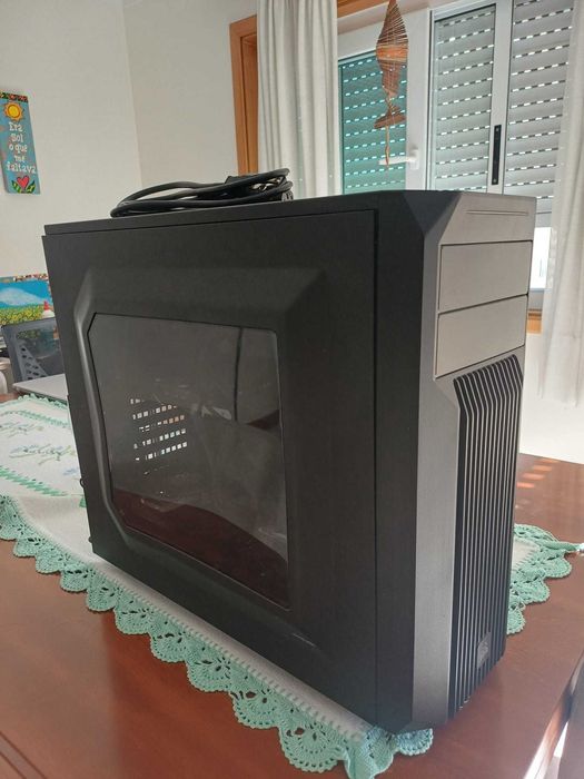 Vendo Gabinete com Processador Intel Core I57600k CPU @ 3.8 GHz Ram 2x 8Gb HyperX Fury, Placa ASUS