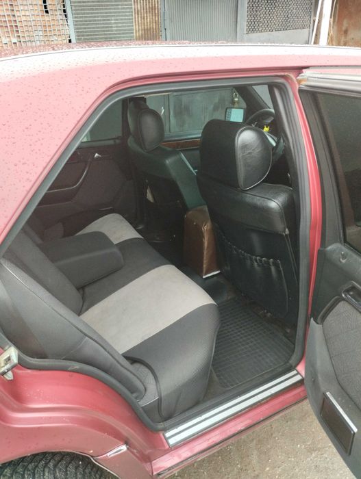 Продам Мерс 124,3.0 дизель автомат ОМ606