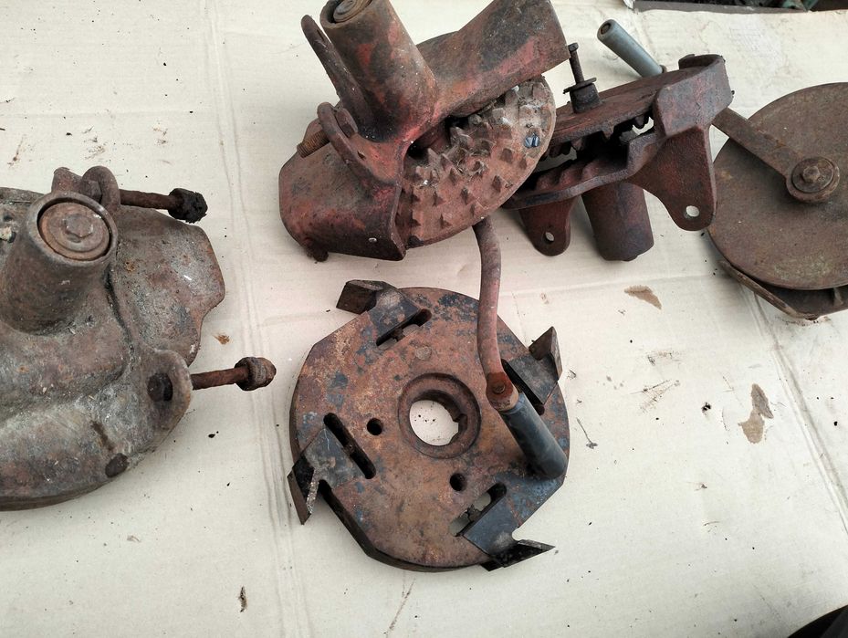 Лущилка кукурузы ручная  ( Фреза по дереву 23 см 350 гр) бу