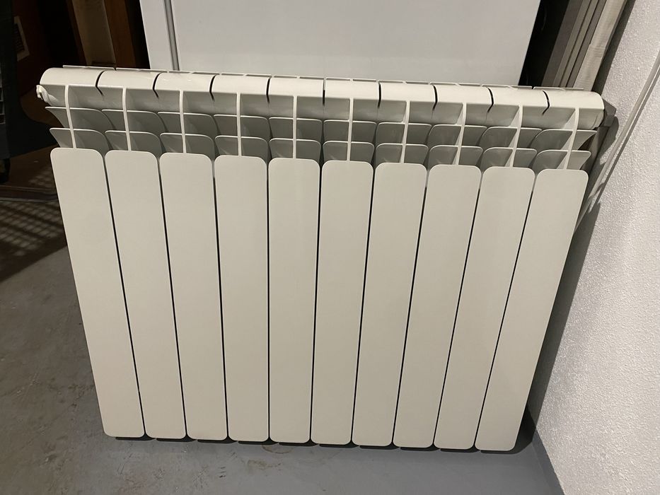 Aquecedores ou radiadores de aquecimento central a água