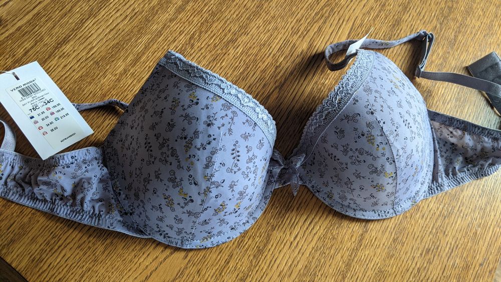 Biustonosz Vero Moda 75C Nowy