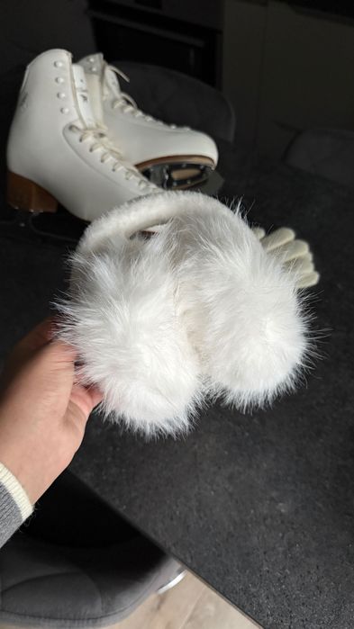 Теплі навушники з хутра