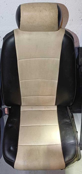 Bancos em Pele BMW E36 Touring / Coupe / Compact  (Conjunto Completo)