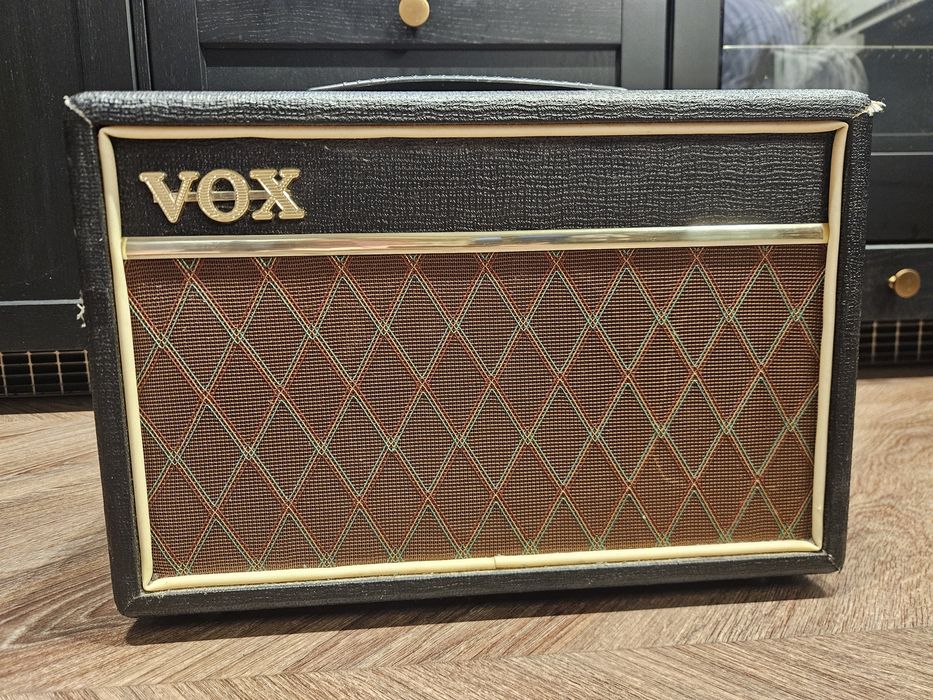 Vox Pathfinder 10 - wzmacniacz gitarowy 15W