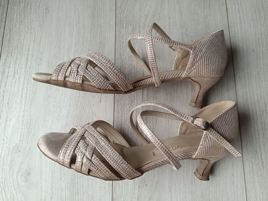 Buty taneczne Lizdance 38