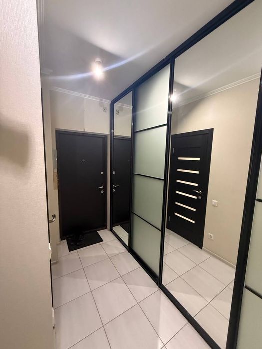 Аренда 1-комнатной квартиры с кладовой в ЖК Комфорт Таун