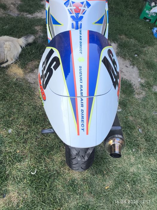 Suzuki GSX-R srad ogon nakładka wypełnienie komplet