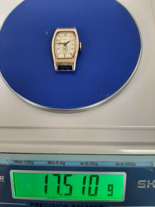 Продам механічний золотий годинник  " Звезда"