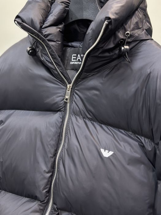 Пуховик куртка Armani xs-s