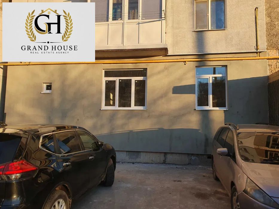 Продам квартиру-студію. 101 мікрорайон.
