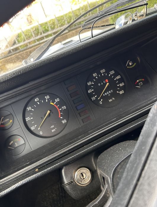 ВАЗ 2104 1.7 двигун бензин