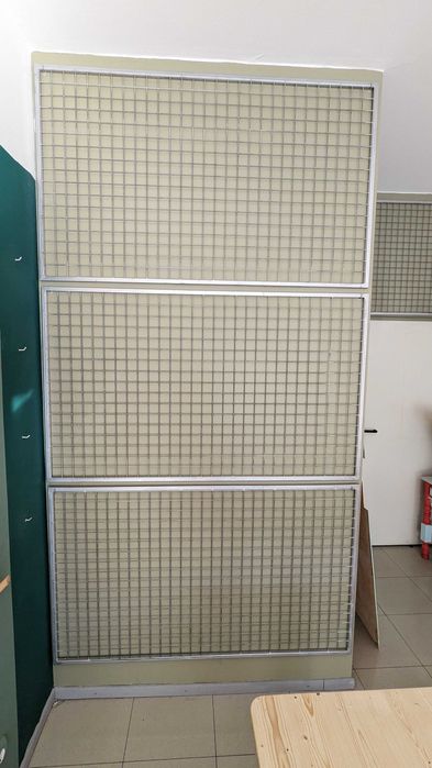 Iron display frame for showcasing items in a store—super practical!64552571407747121