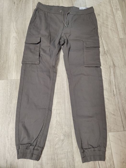Продам нові  чоловічі  штани  Sinsay р.30