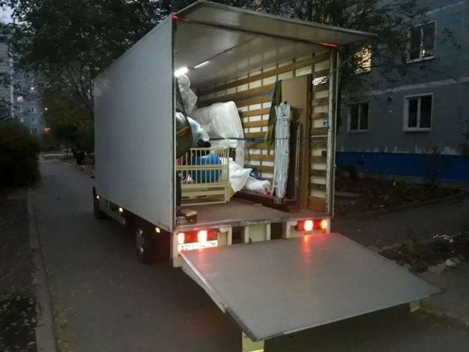 Грузоперевозки по Украине из Днепра - вантажгні перевезення от 1.5 тонны, межгород, выезд в любой день. Услуги грузчиков в городах