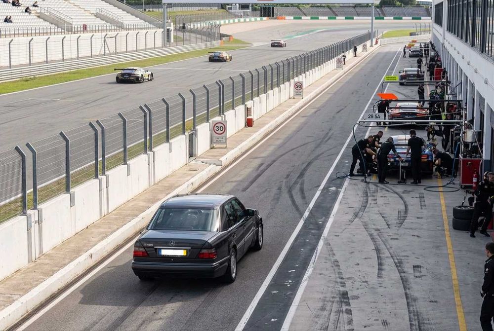 Coleção W124 Mercedes-Benz