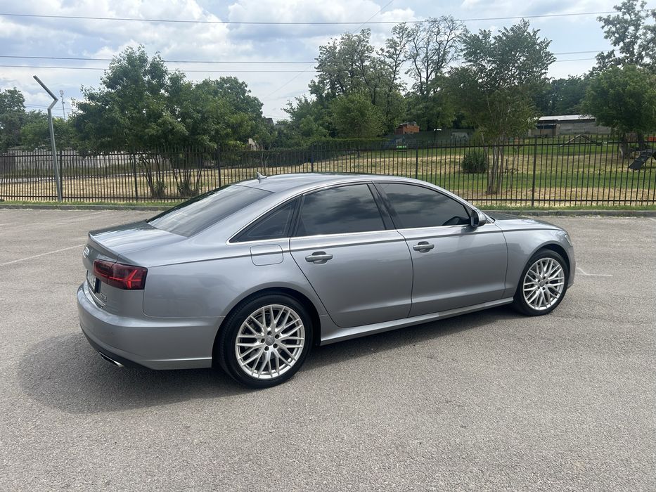Продам Audi A6 C7 2016 модельного ряда