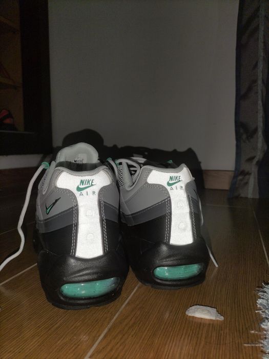 Air max 95 novas nunca usadas com caixa