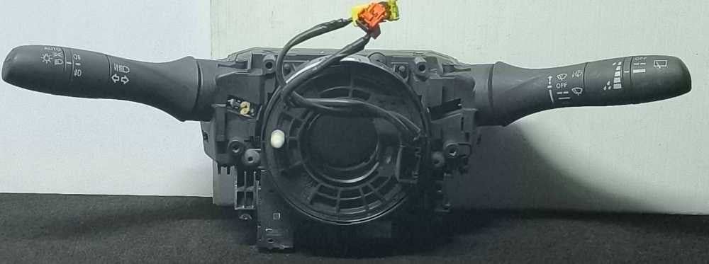 Conjunto / Manetes de Luzes e Limpa Vidros 255545FA0A - NISSAN MICRA V