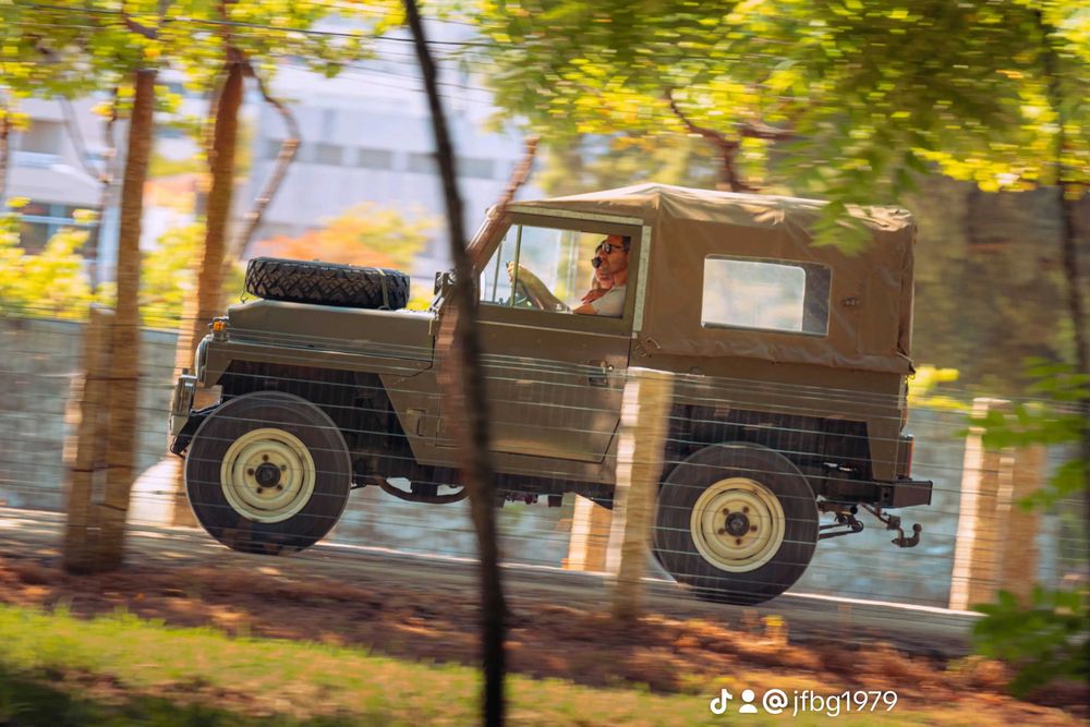Landrover lightweight 88