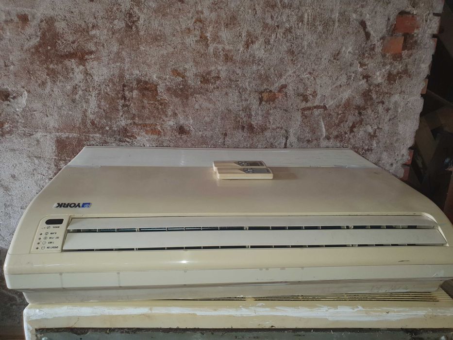 Pompa Ciepła Klimatyzator York 7 kW  podstropowiec