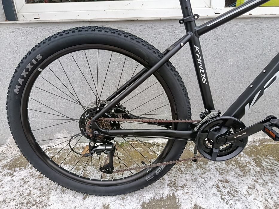 NOWY Kands Mercury 27,5 czarny mat 17" Shimano hydraulika komunia