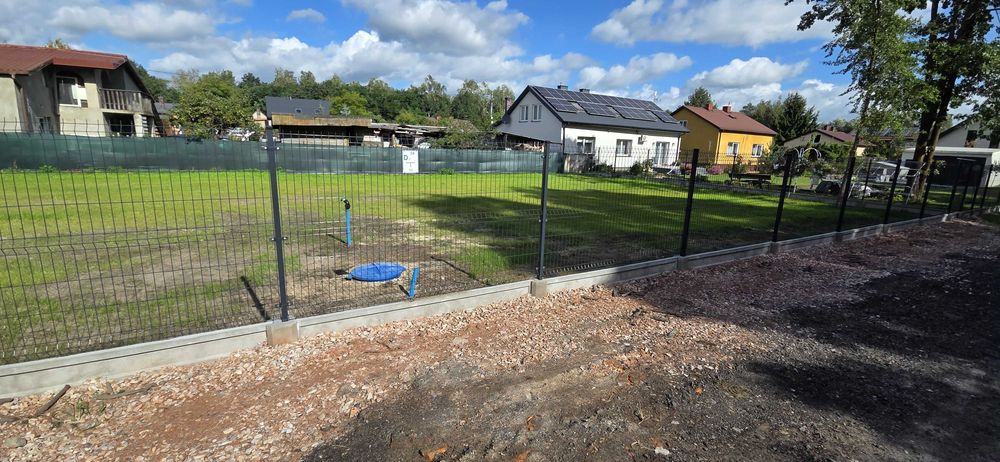 Sprzedam działkę budowlaną 773 m² - Widok 4