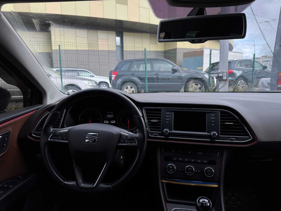 Seat Leon 2014 року 1.6 Дизель МКПП