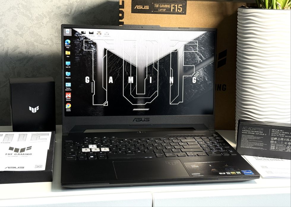 Asus Dash F15/RTX3070-8GB/i7-12Th/DDR5/144Hz.
