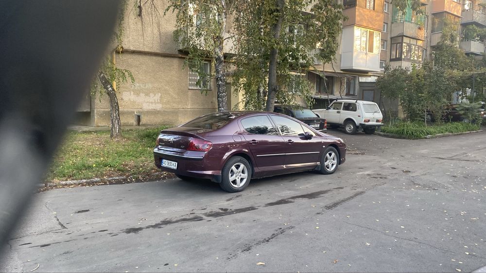 Продам своє авто .