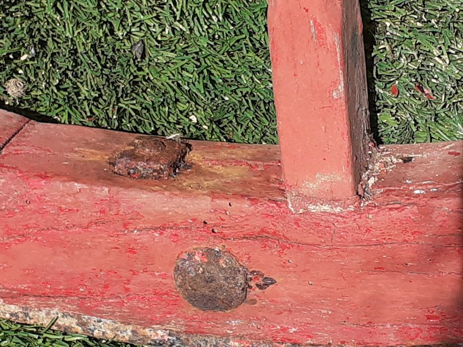 Roda de Carroça Antiga