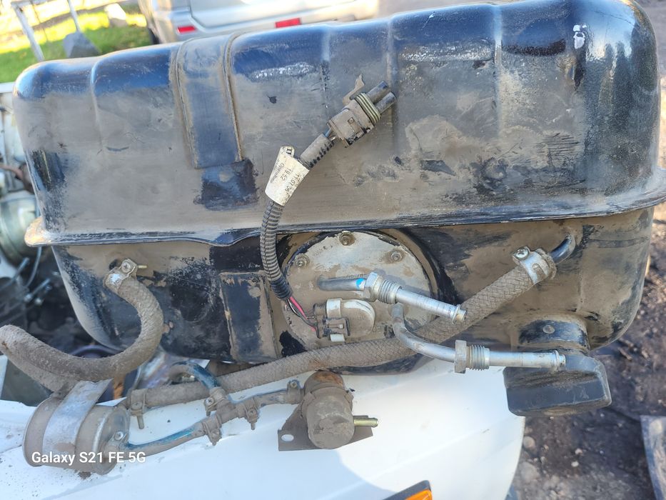 Бензо бак 2107 инжектор