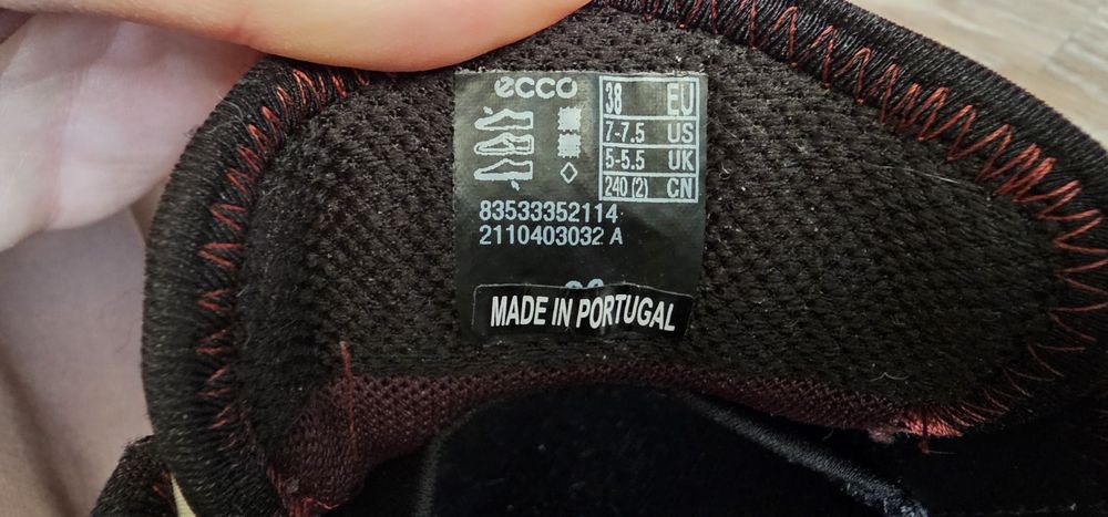 Ecco buty damskie rozmiar 38 wkładka 25cm stan bardzo dobry