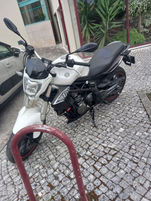 Mota Benelli 302