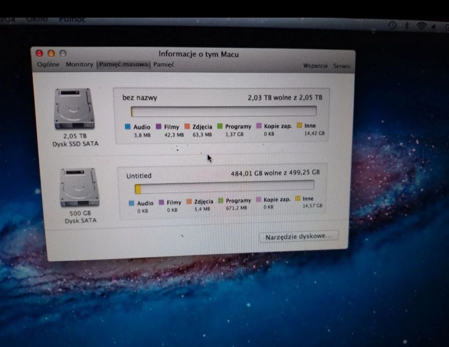 Sprzedam zamienięMacbook Pro dwa dyski