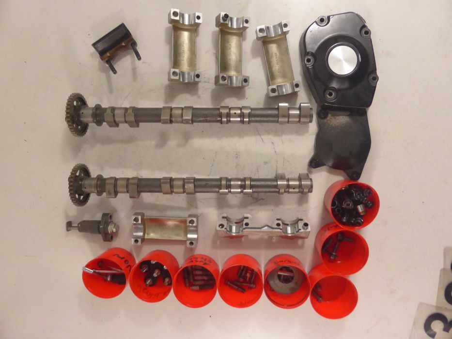 Kawasaki Z900 Z 900 wałki rozrządu napinacz dekiel silnika A336