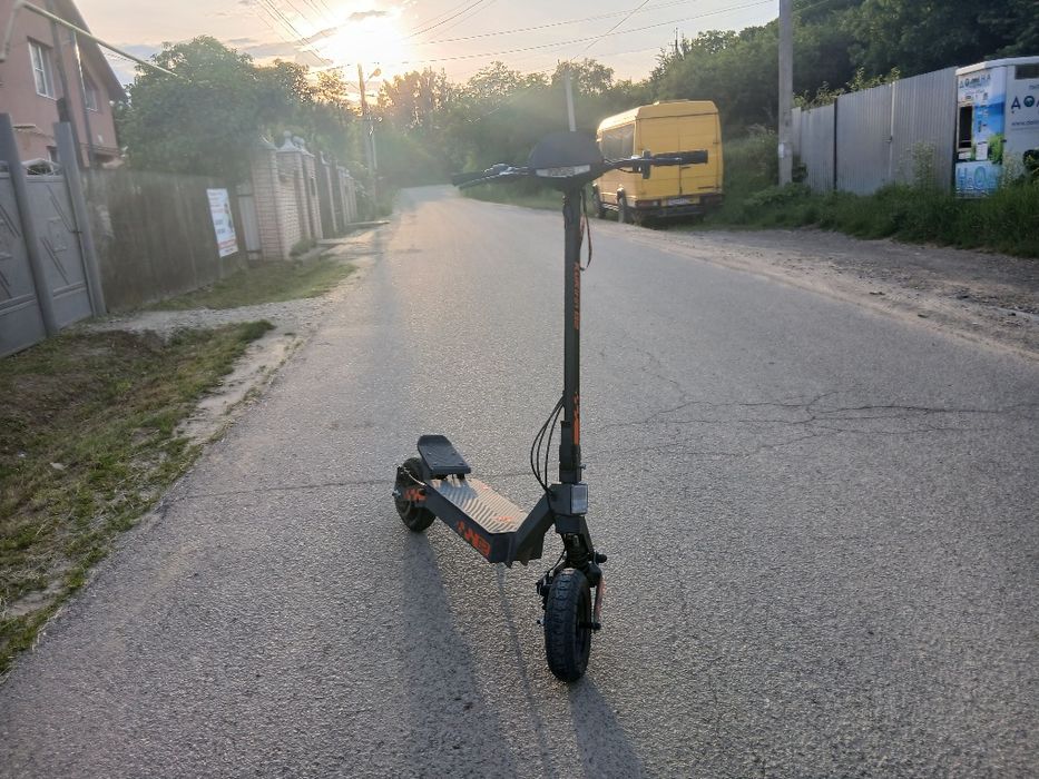 Продаю kukirin g2