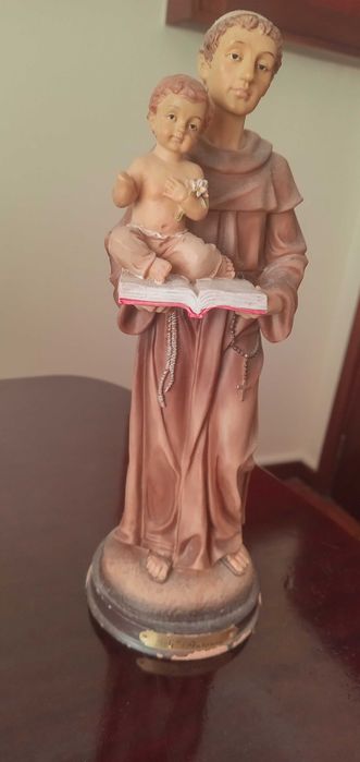 1 Sto Antônio 1 N. Senhora 30 cms 25€ cada