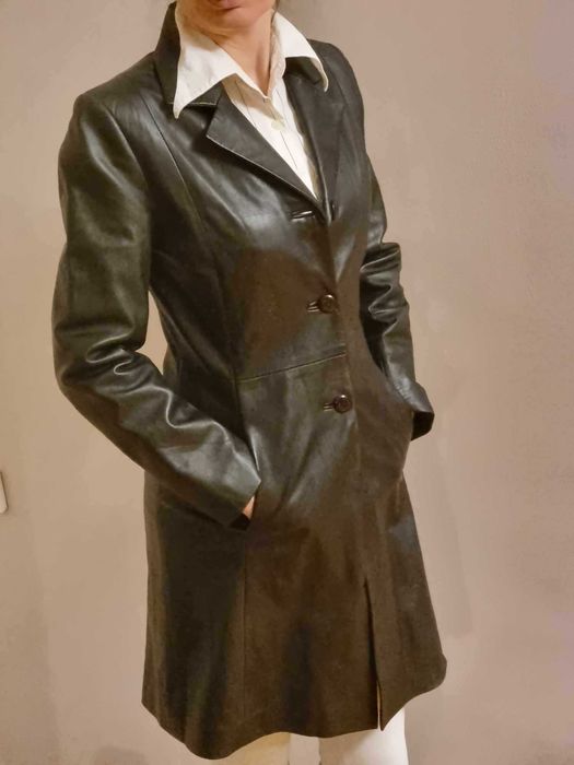 damski PLASZCZ skórzany, kolor czarny NOWY