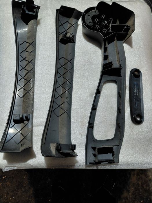 Пластик сидінь бмв е 60.