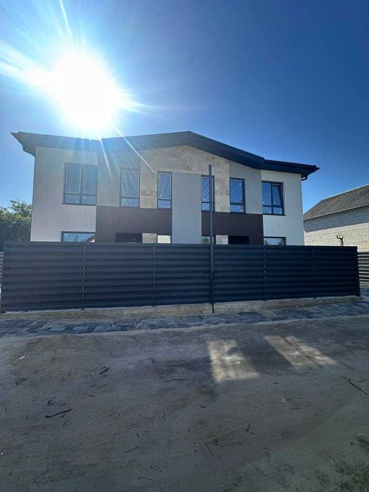 Продаж дуплексу м. Славутич, Осокорки. Біля води, вул. Садова,54 без %