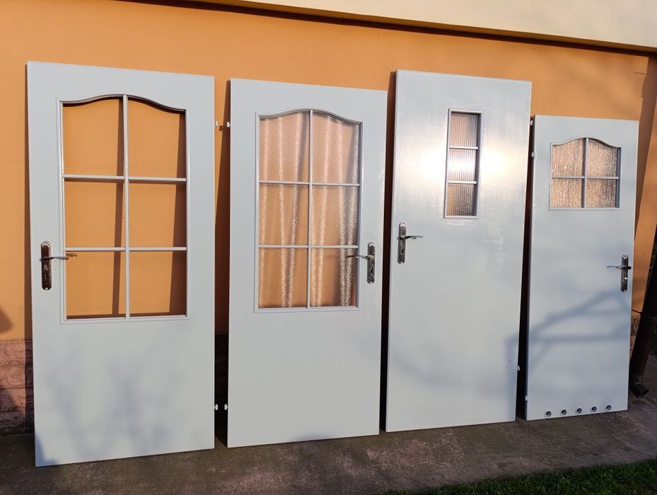 Drzwi wewnętrzne szare 80 - 3 sztuki + 70 łazienkowe 1 sztuka