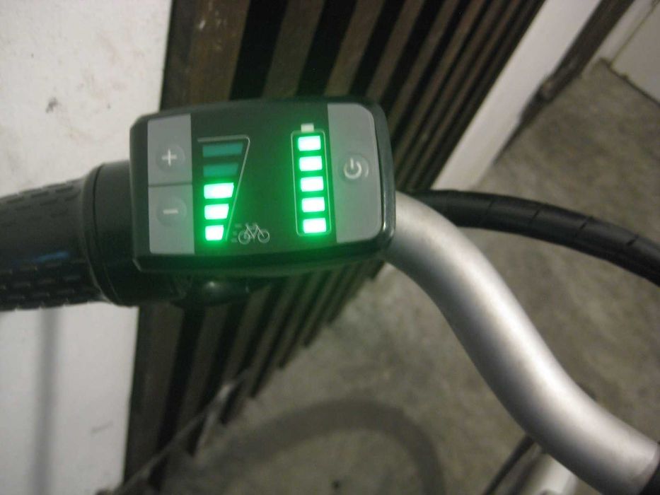 Rower elektryczny Batavs-genova e-go 8p,manetka,gold bateria