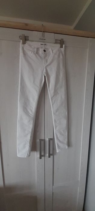 Biale spodnie skinny Tally Weijl.Rozm 36.