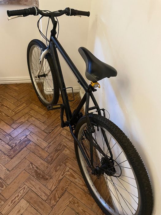 Bicicleta da forma que está usada ,, obs: SÓ NO DINHEIRO OBGDO..