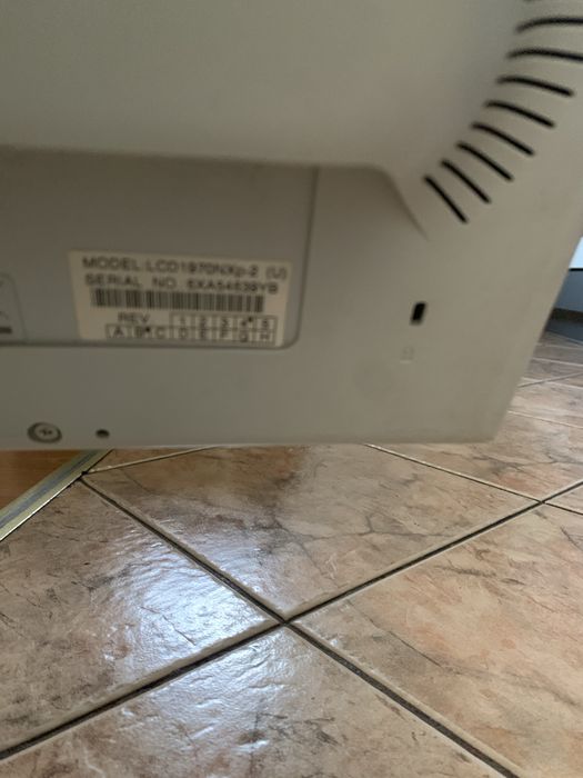 Monitor komputerowy