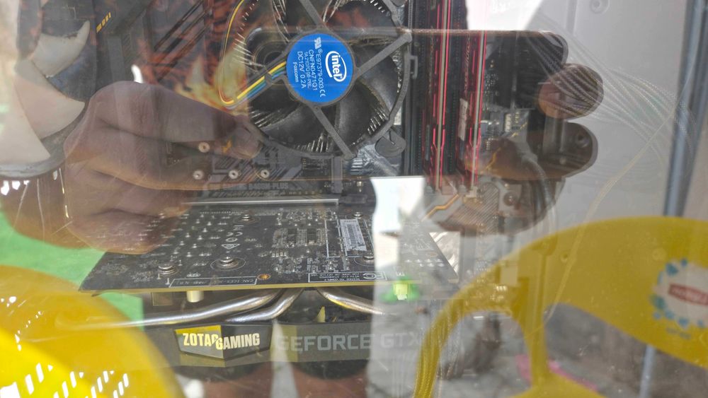 PC GAMING procuras algo bom e barato aqui tens 1 boa opçao