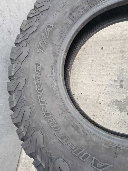 Резина всесезонна, 235/85 R16 BF Goodrich All Terrain TA KO2 (16290)