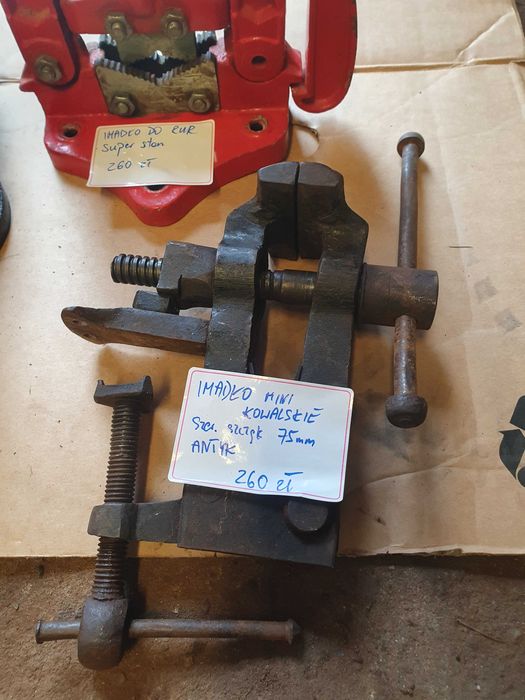 Imadła małe i duże jonnesway oraz inne uchwyt do zamocowania na busie