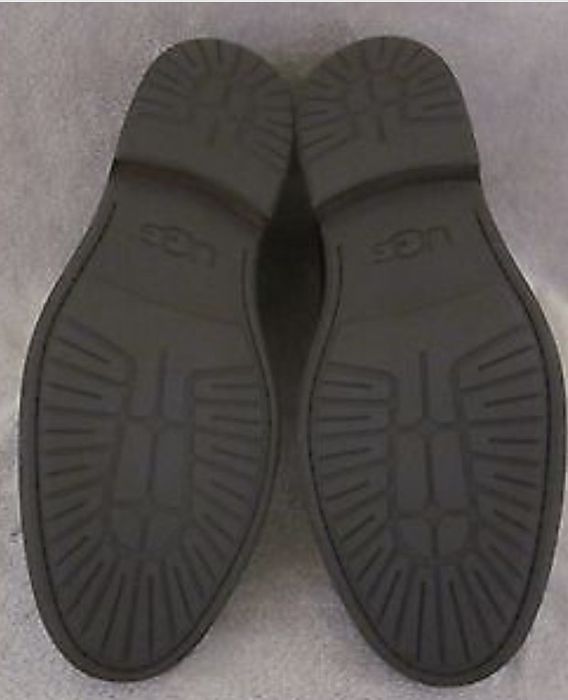 44, Bota Homem, UGG Austrália, Graham Casual, em couro, nova a estrear