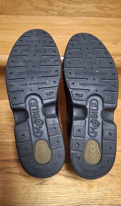 Półbuty męskie skóra czarne Ecco Mobile Eu 43